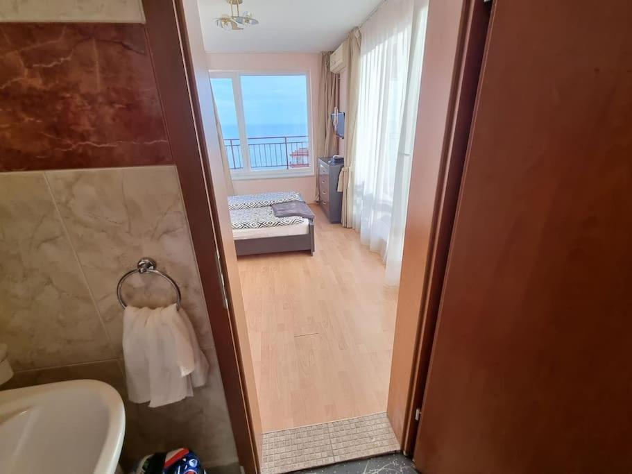 Roof Top Sea View Apartment 167,2Loznice,4-7 Osob Sveti Vlas Εξωτερικό φωτογραφία