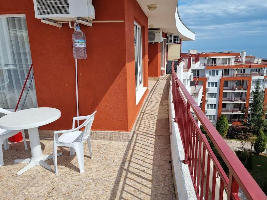 Roof Top Sea View Apartment 167,2Loznice,4-7 Osob Sveti Vlas Εξωτερικό φωτογραφία