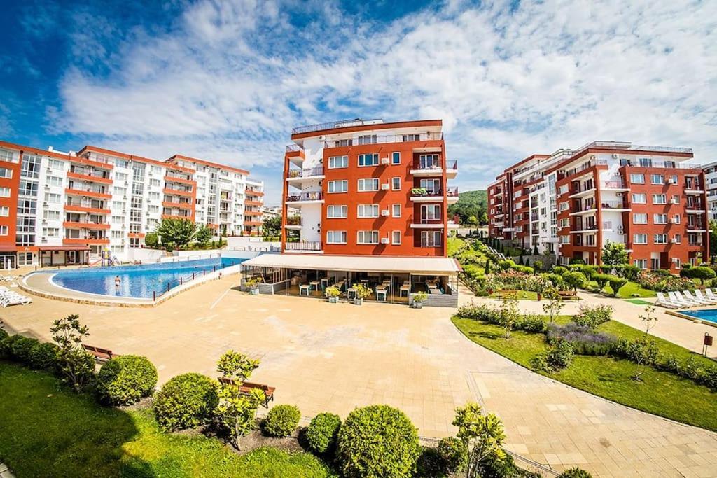 Roof Top Sea View Apartment 167,2Loznice,4-7 Osob Sveti Vlas Εξωτερικό φωτογραφία