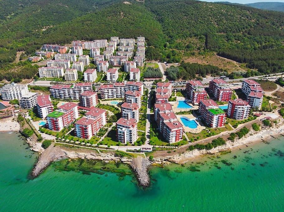 Roof Top Sea View Apartment 167,2Loznice,4-7 Osob Sveti Vlas Εξωτερικό φωτογραφία