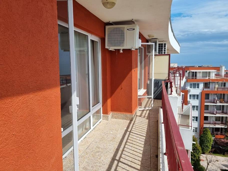 Roof Top Sea View Apartment 167,2Loznice,4-7 Osob Sveti Vlas Εξωτερικό φωτογραφία